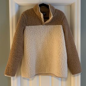 NWOT Heat tech quarter zip teddy fleece